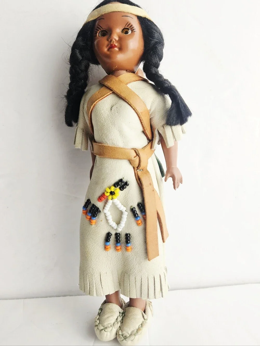 Vintage Native American Indian Doll with Baby Papoose 7